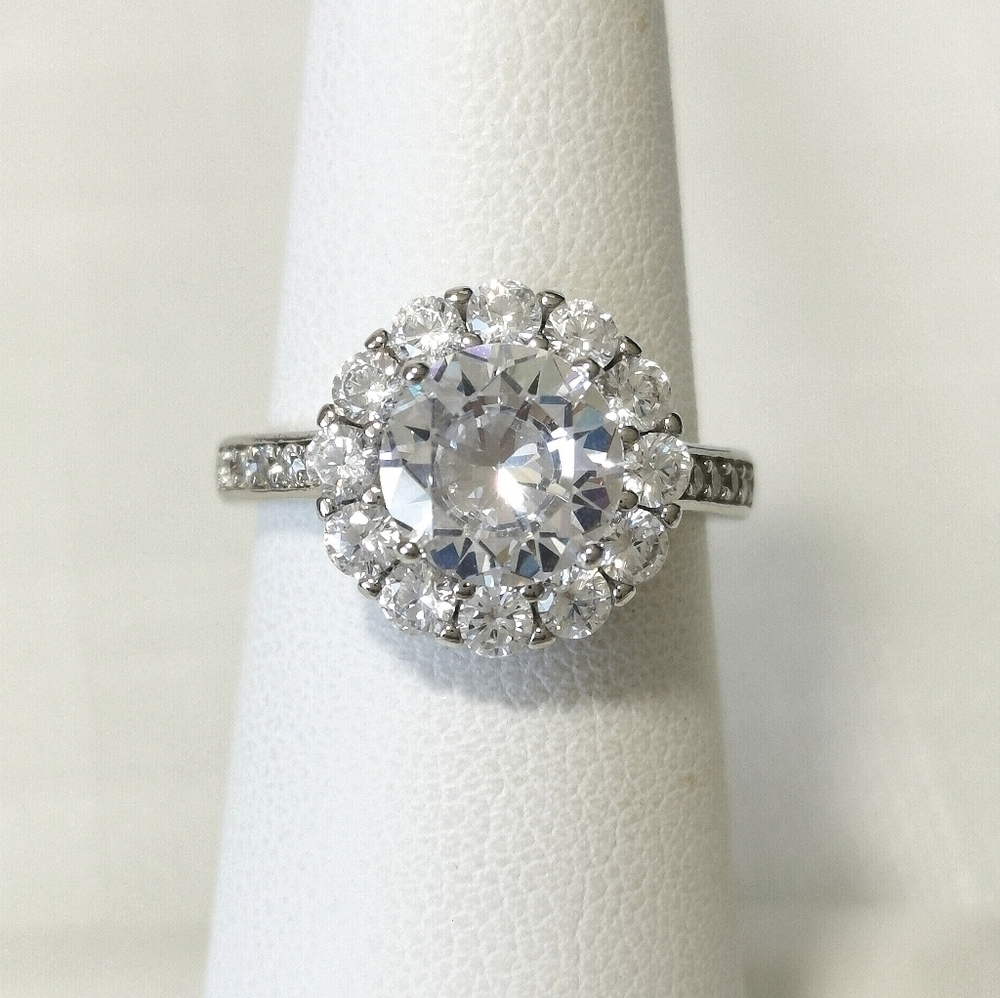 3ct CZ halo scallop flower ring size 6 🆕